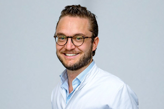 Dr. med. Anian Simon Künlen, Facharzt für Plastische und Ästhetische Chirurgie in München